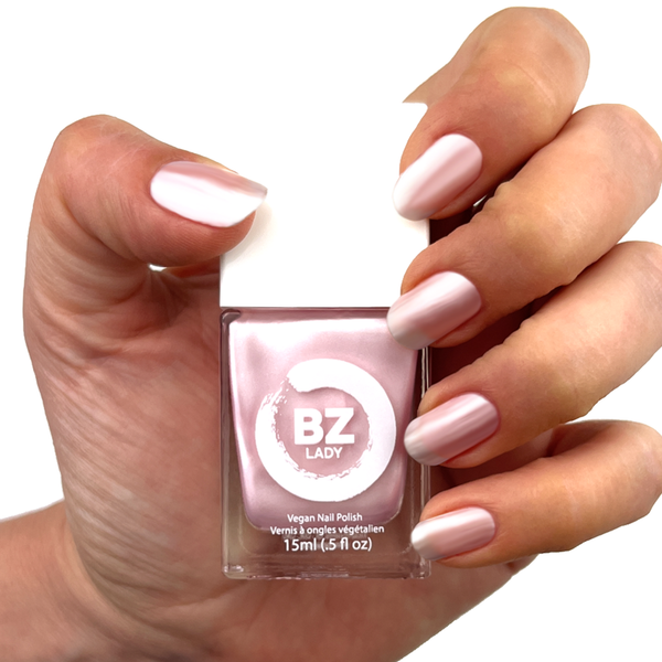 Vernis à ongles végan non-toxique rose métallique translucide BZ Lady Siena